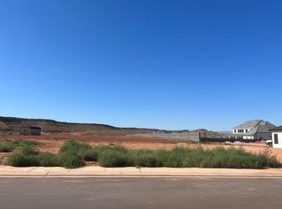 236 E Blue Fields Ln, Washington, UT 84780