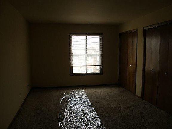 5th image of 704 E Glenwood Dyer Rd #A