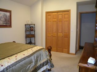 7900 Robin Mdws, Freeland, MI 48623