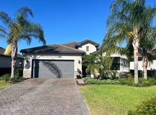 19535 Utopia Ln, Estero, FL 33928
