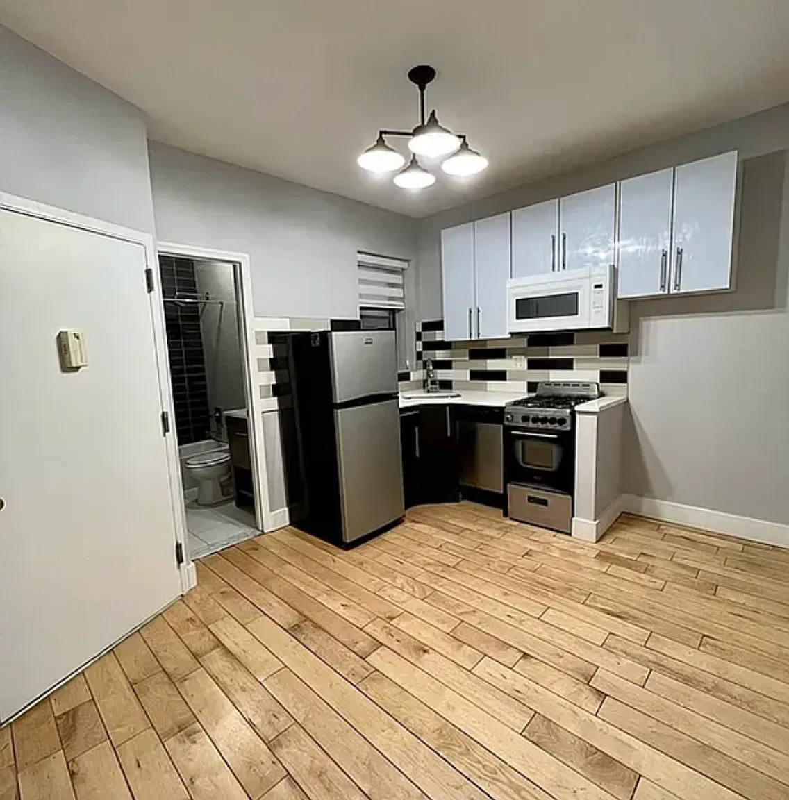 399 Chauncey Street — Photo 1