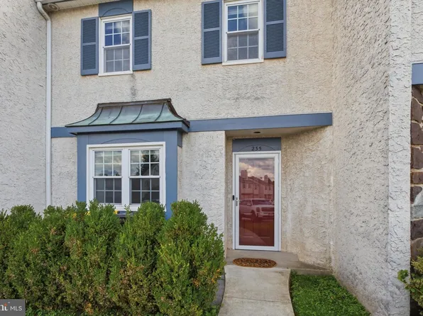 235 Lawndale Ave, King Of Prussia, PA 19406