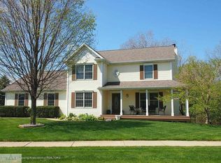 2265 Knotwood Dr, Holt, MI 48842