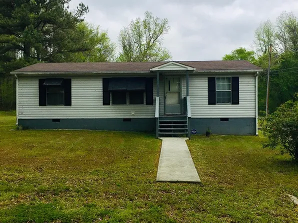 722 Virginia Ave, Victoria, VA 23974