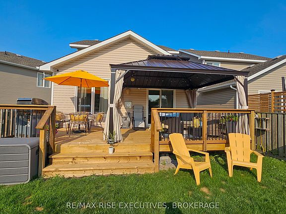 5th image of 724 Margaret Way