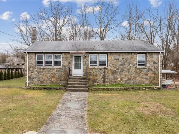 12 Patterson Ave, Warren, RI 02885