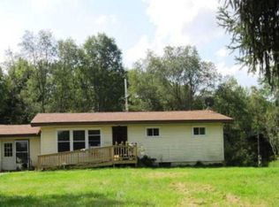 11611 E Pleasant St, Corry, PA 16407
