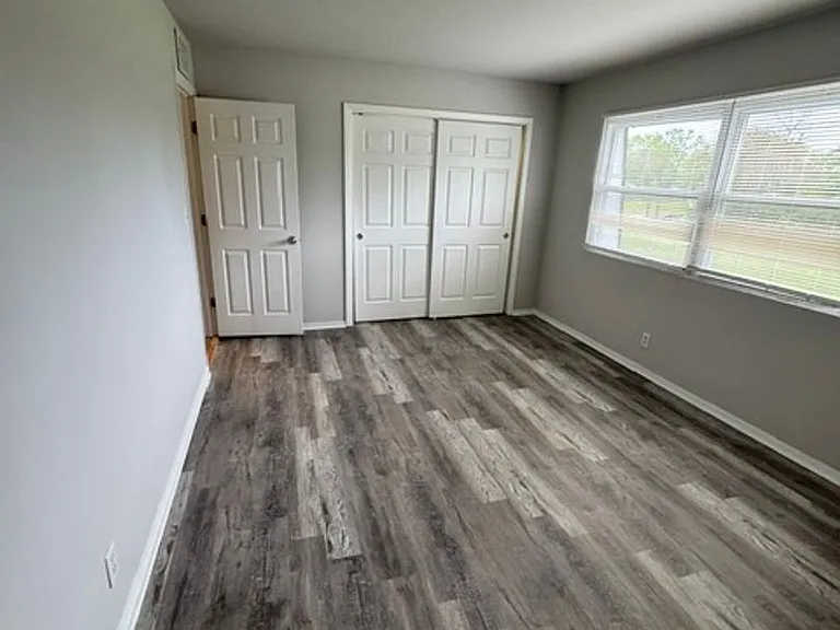 1601 Reckinger Road — Photo 5