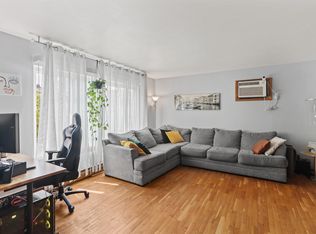 15 E 48th St, Bayonne, NJ 07002