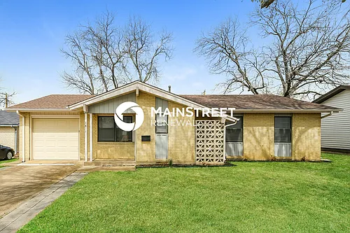 1811 Mimosa Ave Photo 1