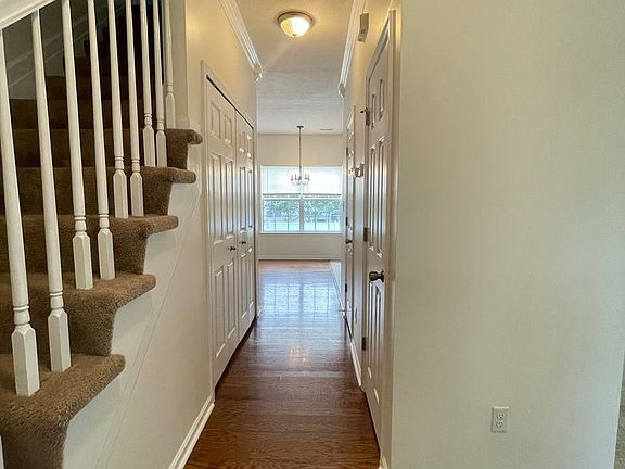 2nd image of 4123 Silverwood Dr