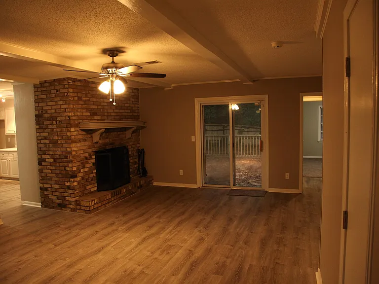 1231 Heritage Dr — Photo 13