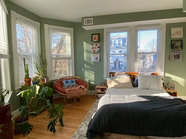 711 Gladstone Ave, Baltimore, MD