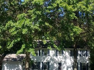 708 Clipper Rd, Springfield, IL 62711