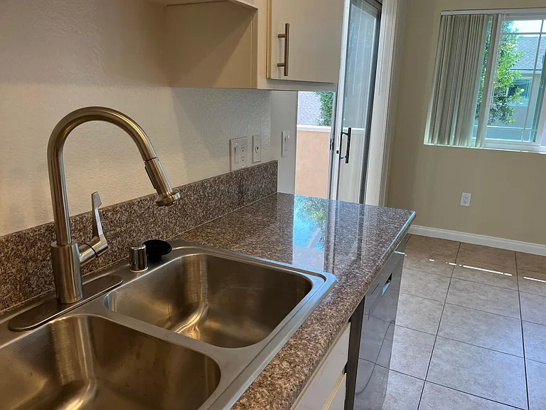 16571 Regina Cir #4 — Photo 11