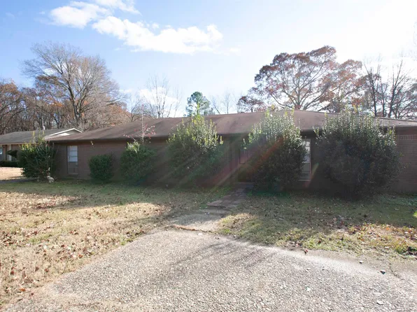 27 E Laramie Dr, Sherwood, AR 72120