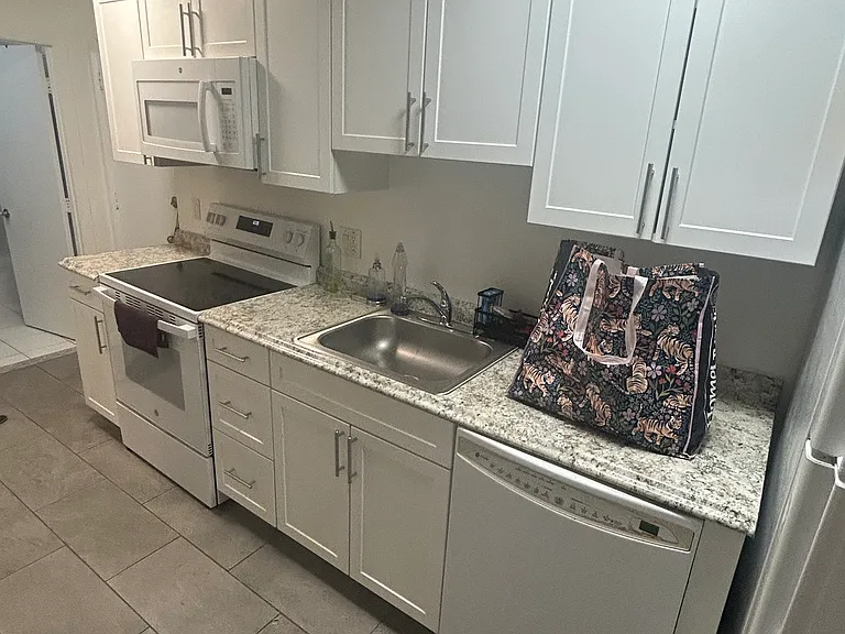 266 Neponset Ave #21 — Photo 23