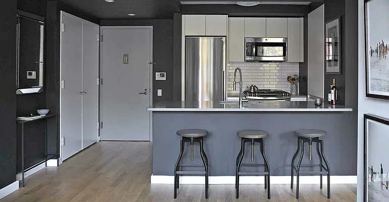 Rented by REAL New York | media 28