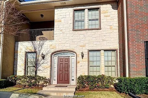 146 Forest Dr Photo 1
