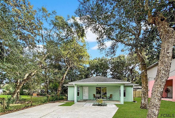 1st image of 18 Shady Ln N