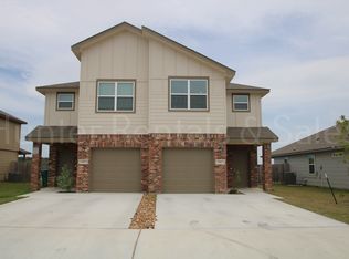 243 Green Valley Dr, Copperas Cove, TX 76522