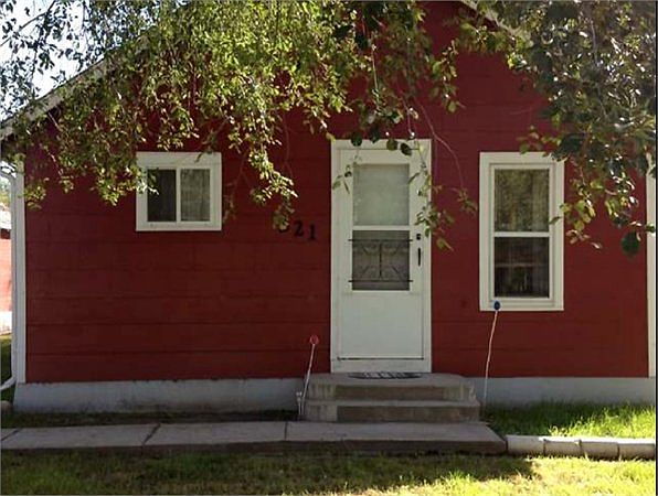1st image of 221 1st Ave NE