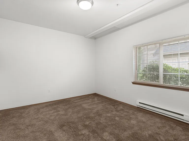 1 Bed 1 Bath Deluxe - 738 Sq Ft 1 Bed 1 Bath Deluxe - 738 Sq Ft