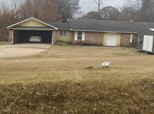 111 Old Mount Alban Rd, Vicksburg, MS 39180
