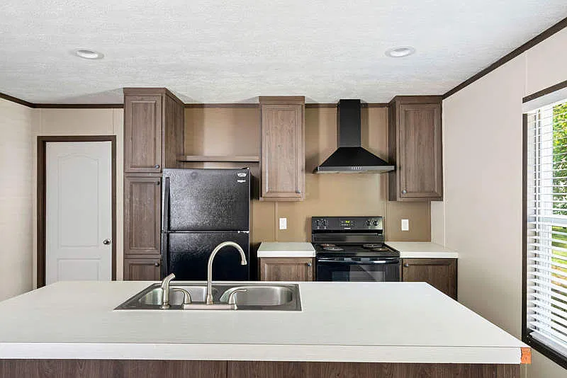 3 bed, 2.0 bath, 1216 sqft, $1,399 — Photo 3