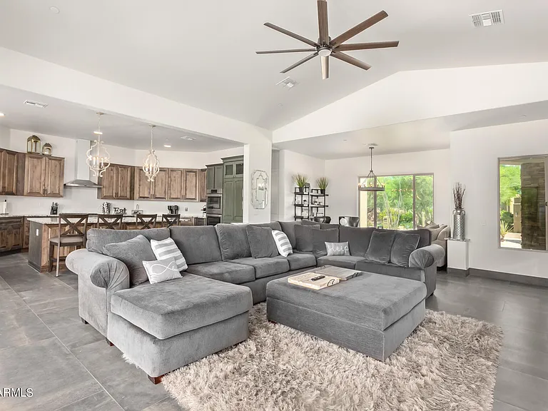 27808 N Desierto Dr — Photo 11