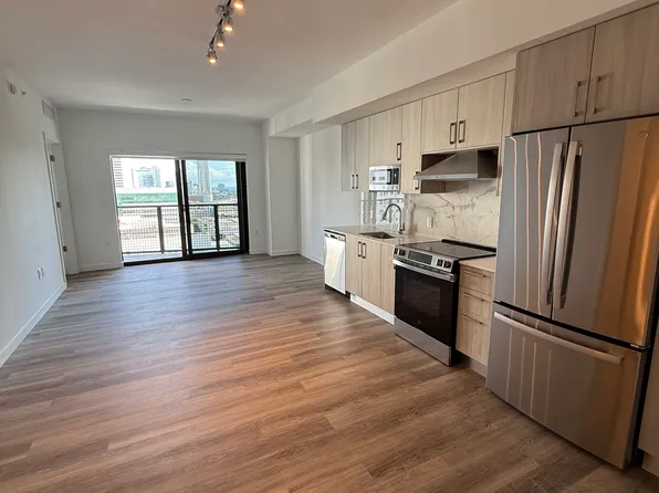 405 NW 6th St #A, Miami, FL 33136