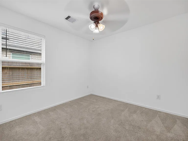 6523 Water Oak Green Ln — Photo 24