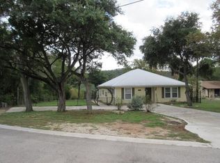 11303 Lakeside Dr, Leander, TX 78645