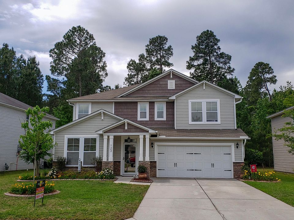 1st image of 123 Shadybrook Dr