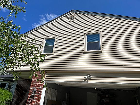 3rd image of 2956 Hannah Ave