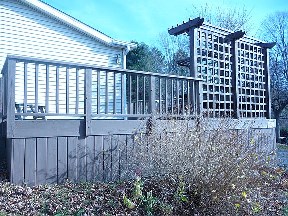 Left side of upper deck