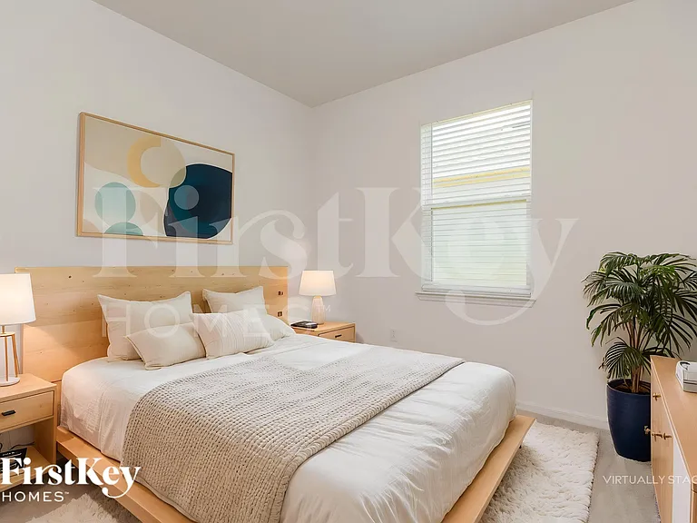 1630 Isleta Loop — Photo 14
