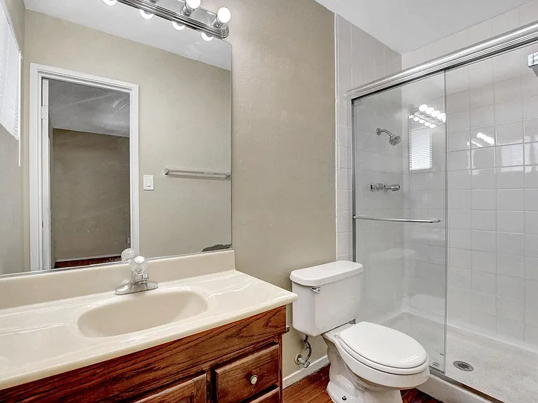 5250 Camden Ave — Photo 7