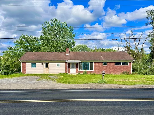 3406 New Castle Rd, West Middlesex, PA 16159