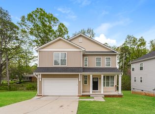 6219 Woodland Cir, Charlotte, NC 28216
