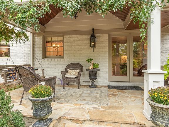 3rd image of 2129 Gorham Pl