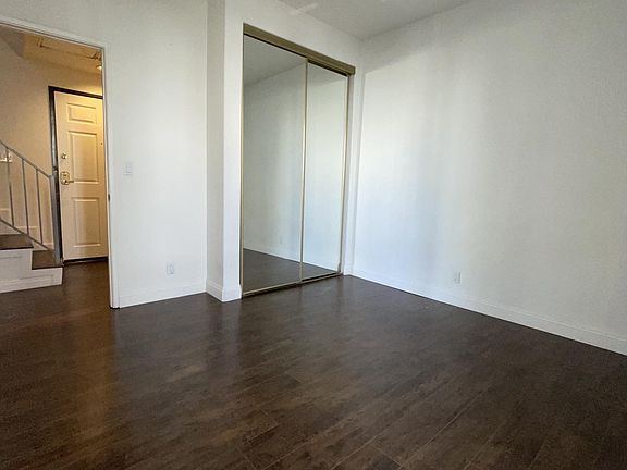 5th image of 914 S Wooster St APT 304