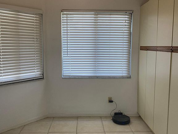 2nd image of 4973 Pepper Cir APT 205