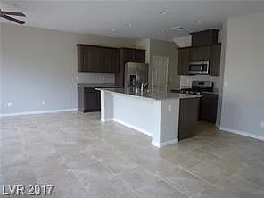 2252 Sky Island Dr — Photo 3