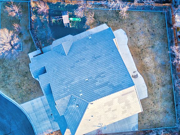3rd image of 107 Canterbury Ct