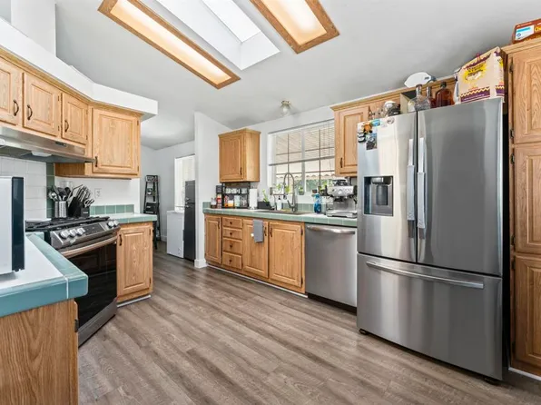 4901 Green River Rd #19, Corona, CA 92878