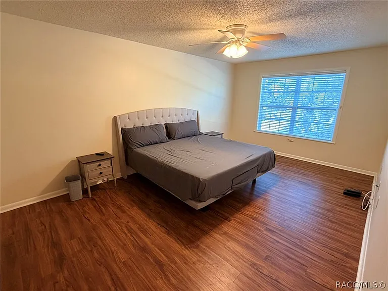 2400 Forest Dr #260 — Photo 12