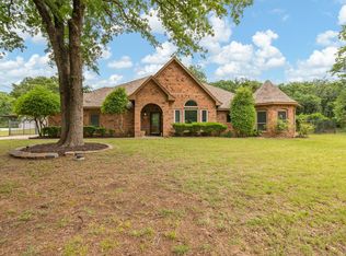 124 Bent Tree Trl, Burleson, TX 76028