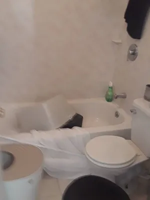 Rented by Jeremy C LLC | media 30