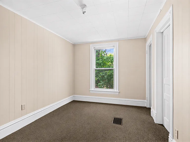 10-12 S 16th Ave E #10 — Photo 23